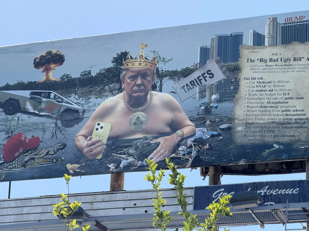 New anti-Trump billboard goes up on Grand Avenue