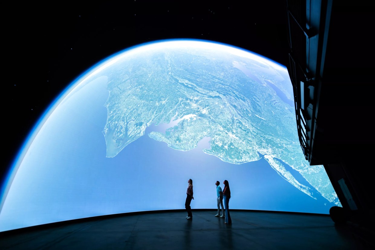 New Dorrance DOME at Arizona Science Center soars to stars and beyond